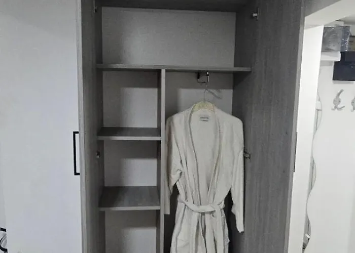 Slavuj Mini Apartament